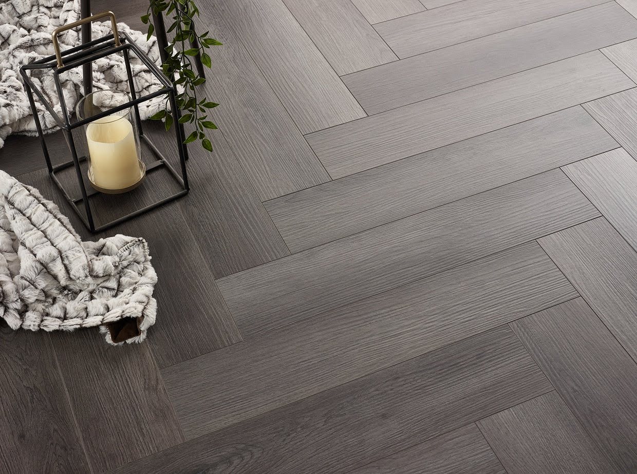 Benefits of Herringbone Vinyl Flooring Design