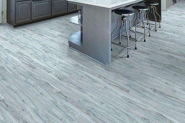 Vinyl vs. Laminate Flooring: Making the Right Choice for Your Home