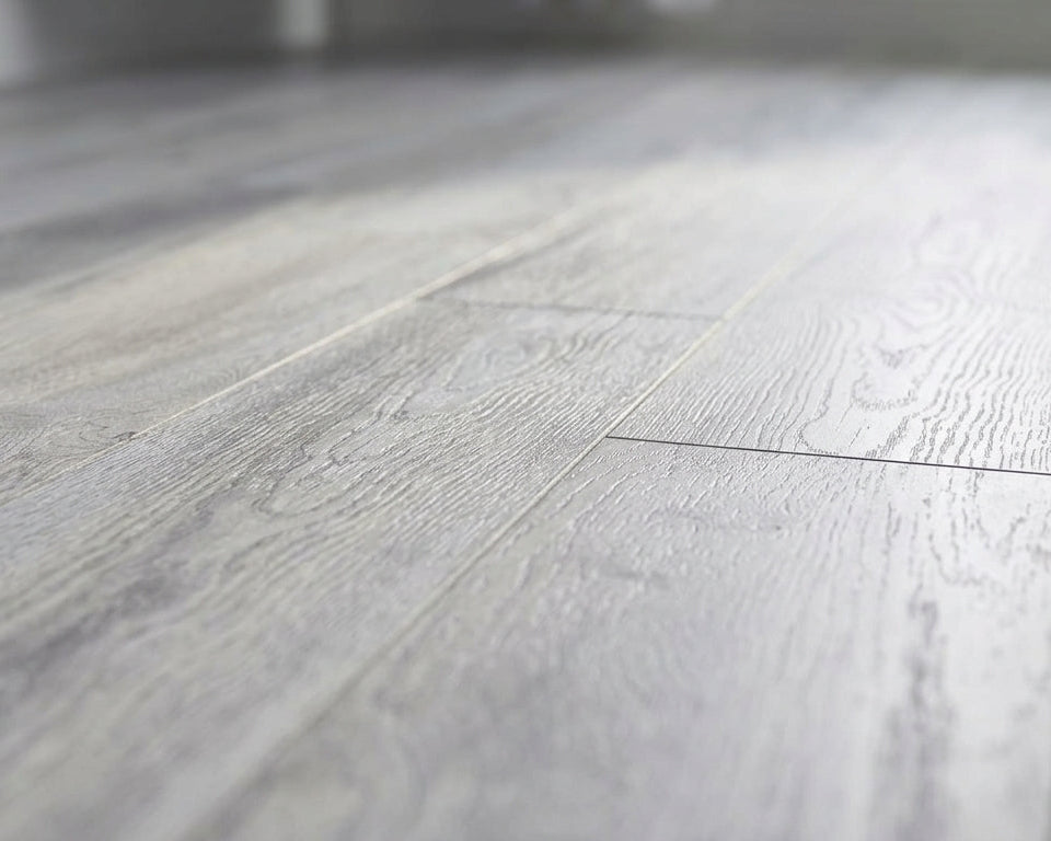 White Oak 12mm - Laminate